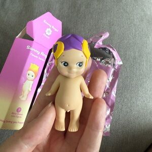 Sonny Angel Flower Series Pansy